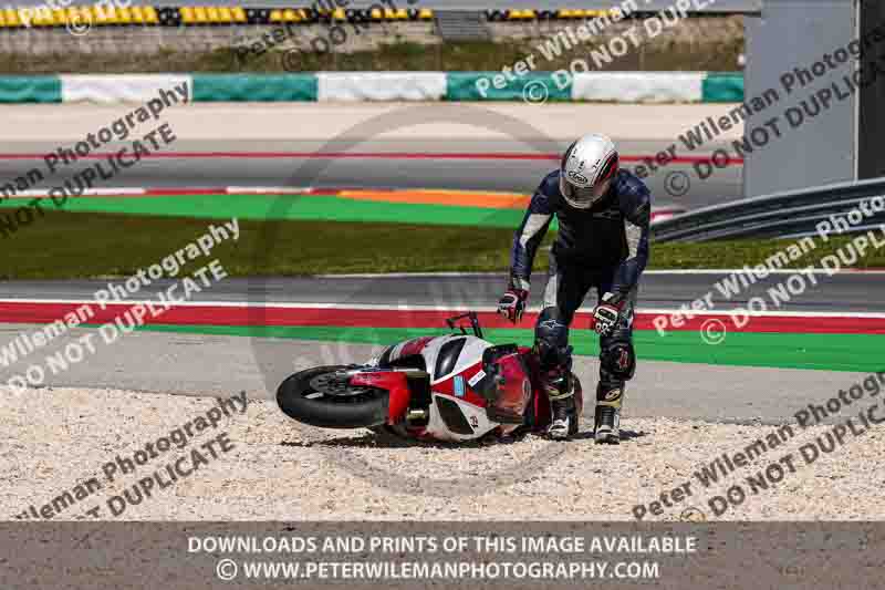 motorbikes;no limits;peter wileman photography;portimao;portugal;trackday digital images